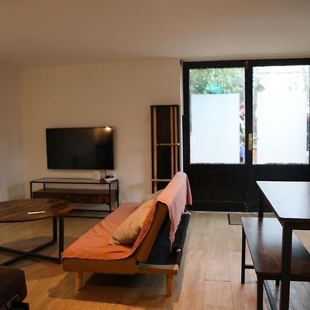 Appartement Avec Une Chambre Montlhéry Esterno foto